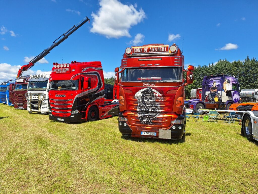 Sons of Anarchy - Poids lourd Rouge au Livestock Trucks Show